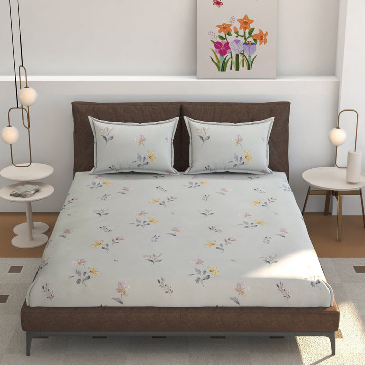 Elastic Fitted Bedsheet (King Size) with 2 Pillow Covers - Buy 2 Get 1 FREE Great Happy IN Haze Blossom KING SIZE 