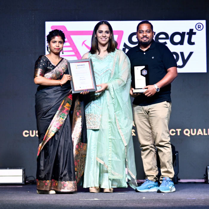 Vaskar Nandi receiving 2026 Business Excellence Award